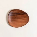 BANDEJA MANILA DE ACACIA IRREGULAR 25X22CM