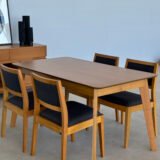 JUEGO COMEDOR MESA HEDDA FIJA 1.50 + 4 SILLAS MAUNA PERGAMINO MUEBLES